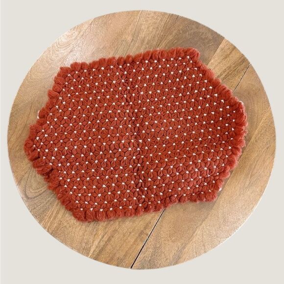 ✨3/$25✨ Vintage Autumn Placemat - Picture 1 of 2